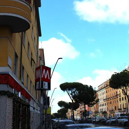 Arianna Frühstückspension 4*